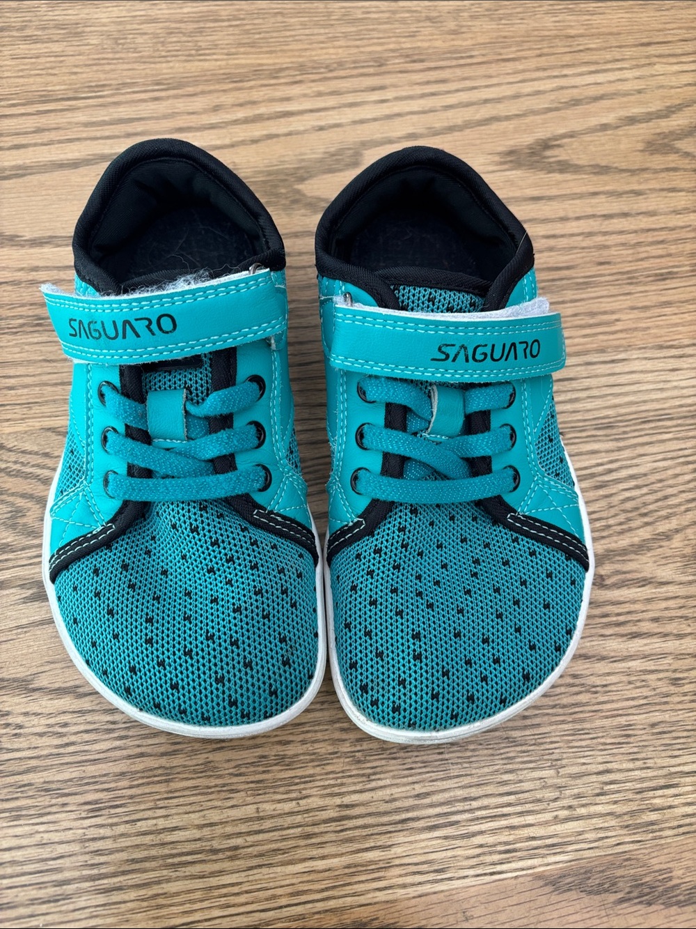 Saguaro Barefoot Kids Teal Athletic Sneakers with Hook-and-Loop Straps